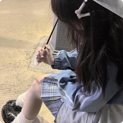 红字 海报
