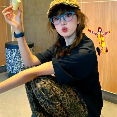 可爱的中国 动画版 海报